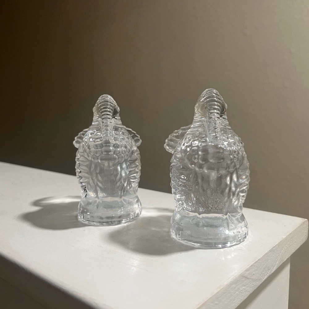 Shannon by Godinger 24% Lead Crystal  Salt & Pepper Shaker Set Turkeys
